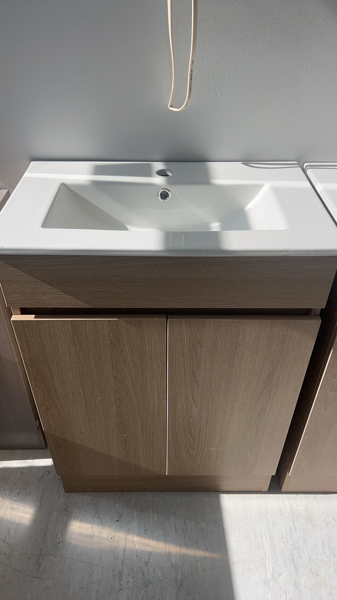 DNF SLIM 600MM*360MM LIGHT OAK Floor Standing Plywood VANITY