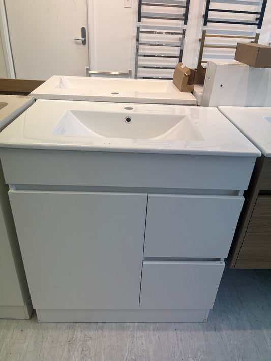 DNF Floorstanding Plywood VANITY WHITE 750MM