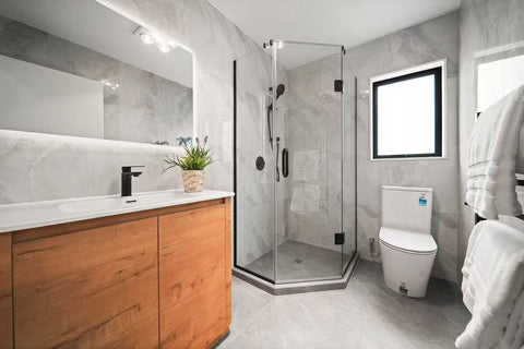 Shower Box