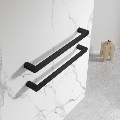 DN HORIZONTAL SINGLE BAR HEATED TOWEL RAIL 600MM